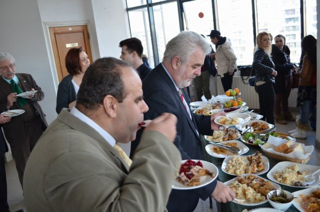 Conferința intermediară