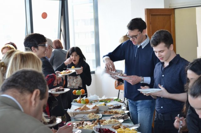 Conferința intermediară